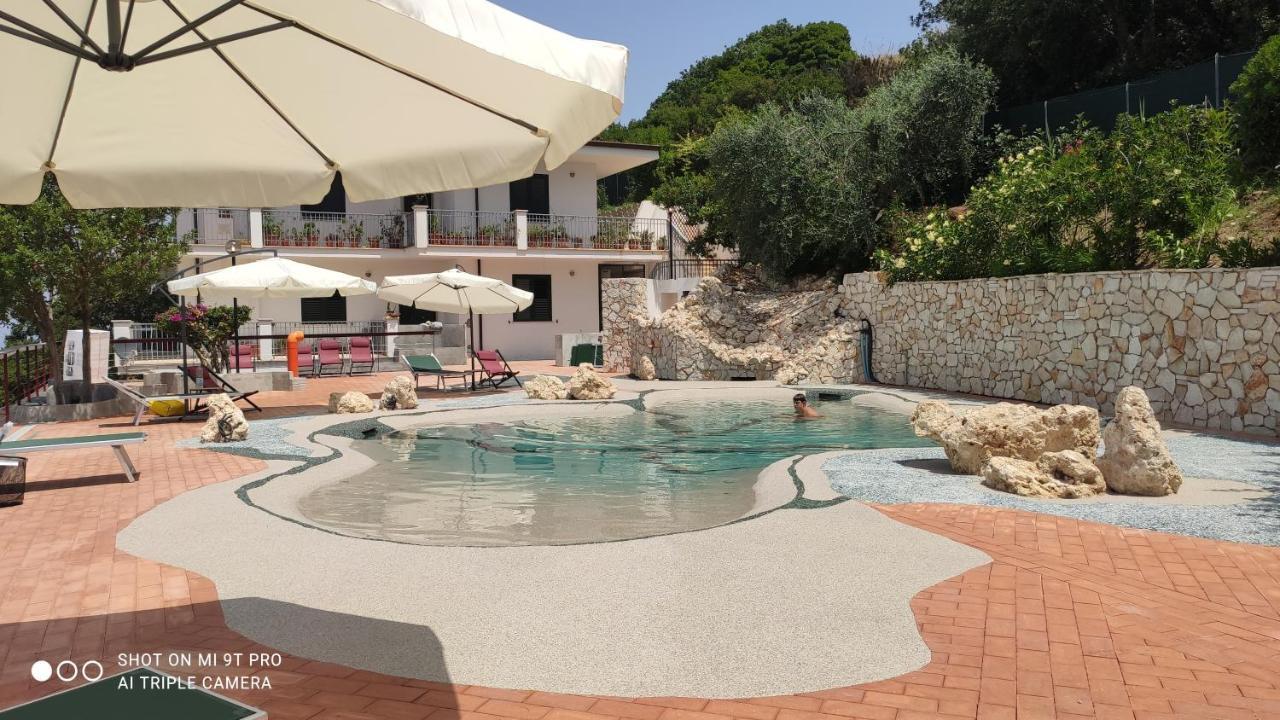 Il Corbezzolo Tropea Residence Bagian luar foto