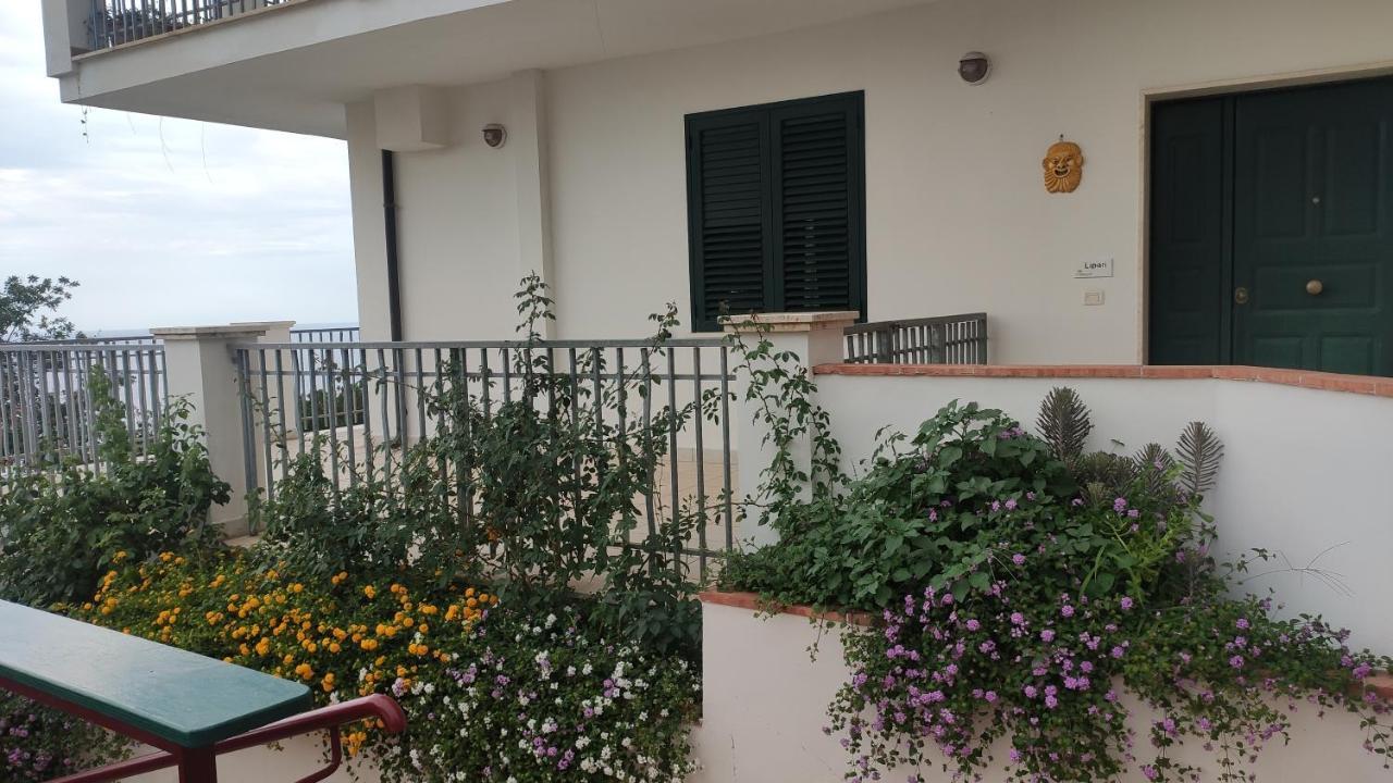 Il Corbezzolo Tropea Residence Bagian luar foto